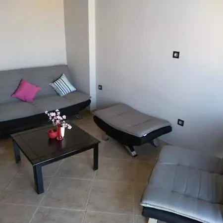 New Fokea, Africa Rent Appartement